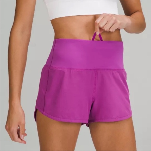 Lululemon Speed Up Lined Short in a Fuchsia megenta color Size 6 - Picture 1 of 10